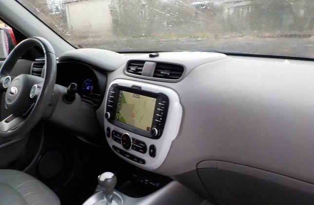 Kia Soul cena 24900 przebieg: 116682, rok produkcji 2015 z Annopol małe 497